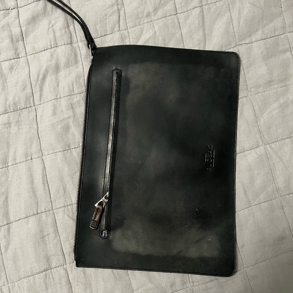 Rudsak envelope distressed leather clutch - Picture 2 of 2